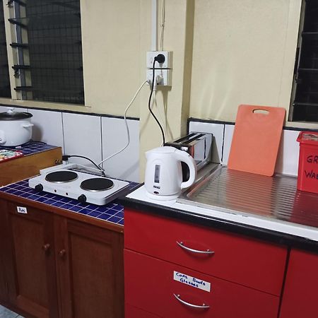 Mishra Residence Сува Екстериор снимка